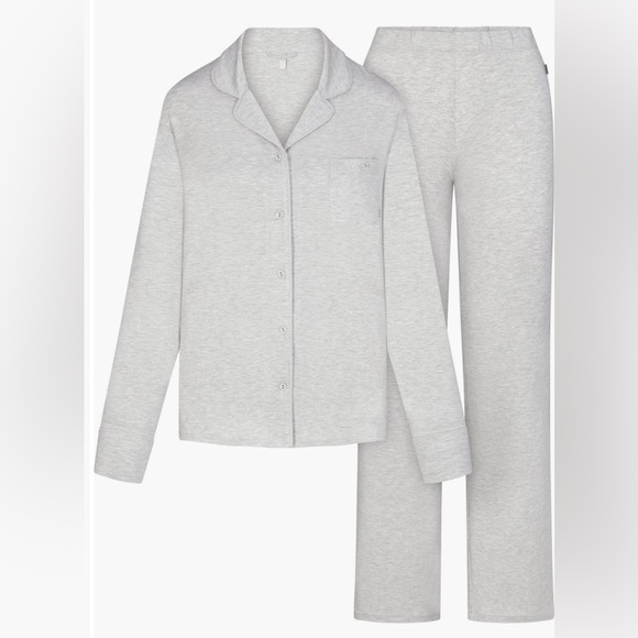 Skims NEW Size Small Sleep Long PJ Set - Picture 3 of 10